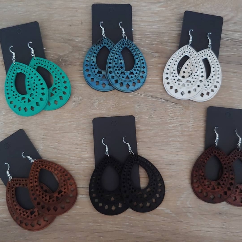 Wood earrings